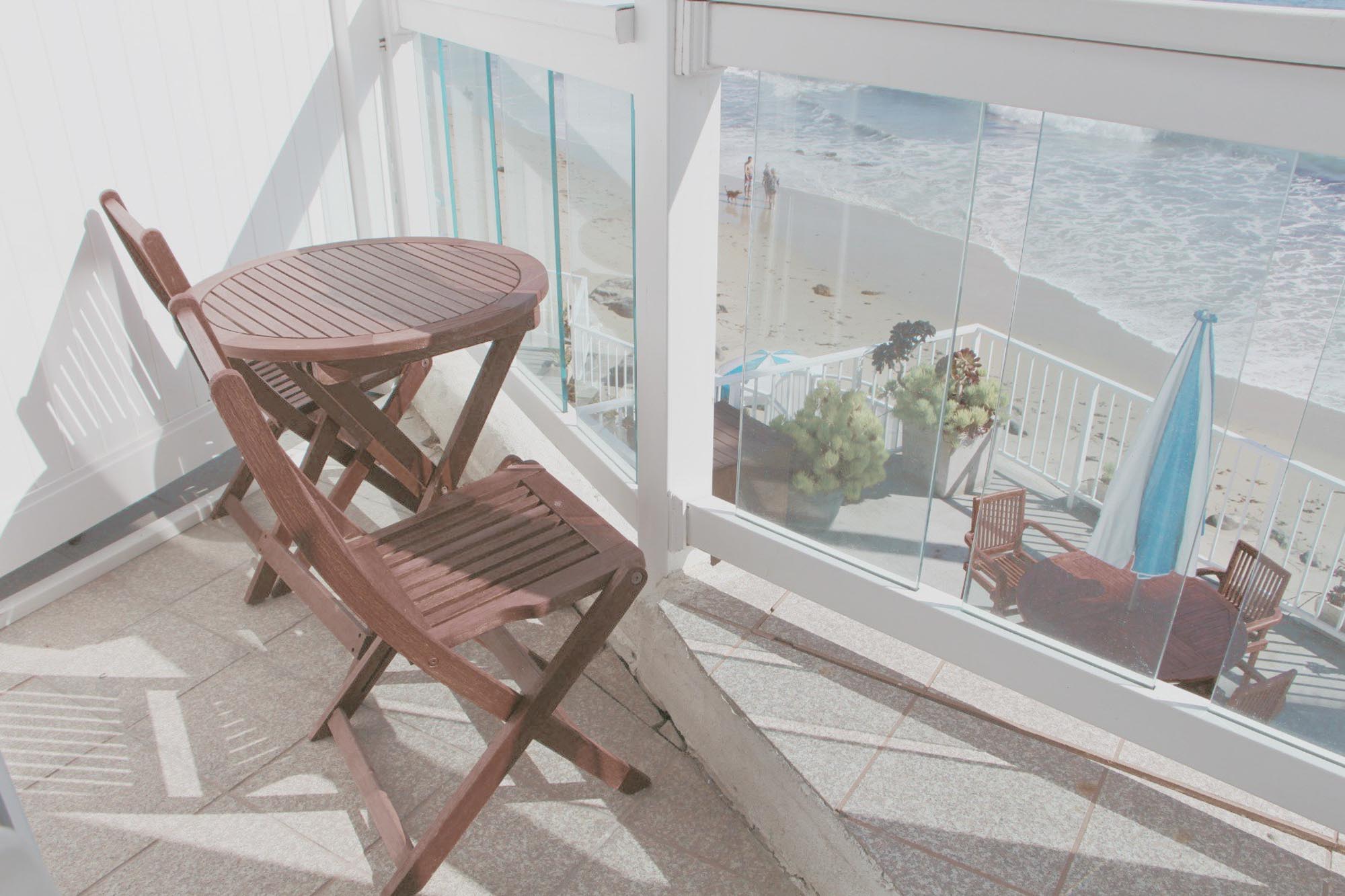 Oceanfront with Fireplace Guestroom View